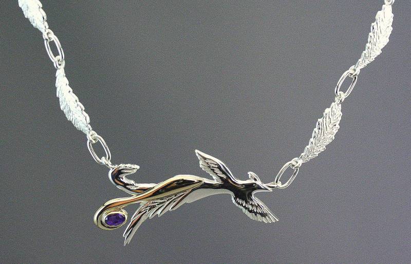 Phönix Halskette, 14K Silber Und Gold Vogel Amethyst Fliegende Handgefertigter Schmuck, Schmuck von stephanielemelin