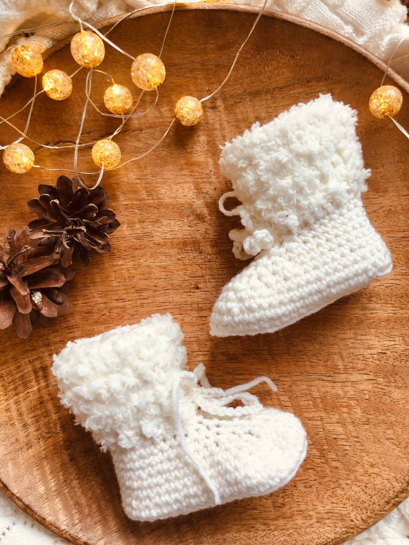 Flauschige Babyboots Babyschuhe Gehäkelt 100% Merinowolle von stephlene