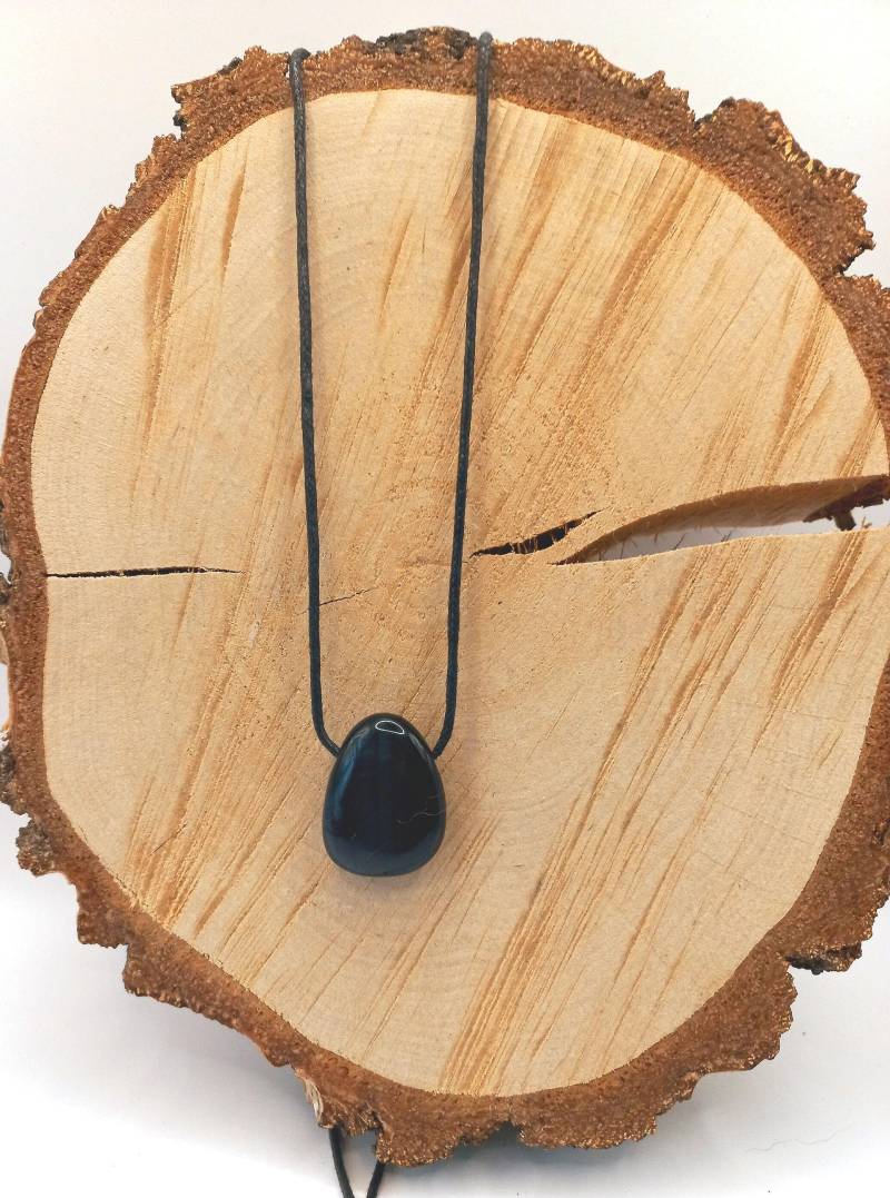 Falkenauge Tropfenanhänger, Kette Mit Veganen Band Falkenauge Tropfenanhänger, Kette Mit Veganen Band von sternenstaubmagie