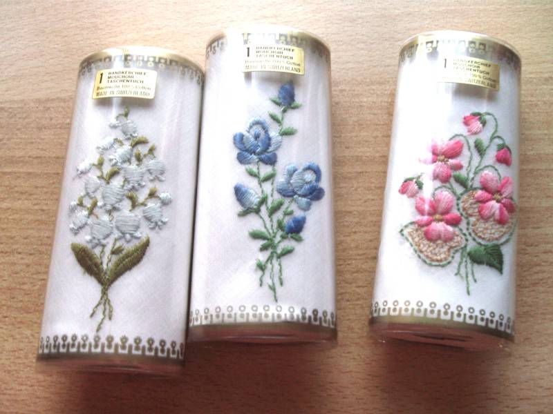 1 Taschentuch Blumen Gestickt Name Oder von stickgud