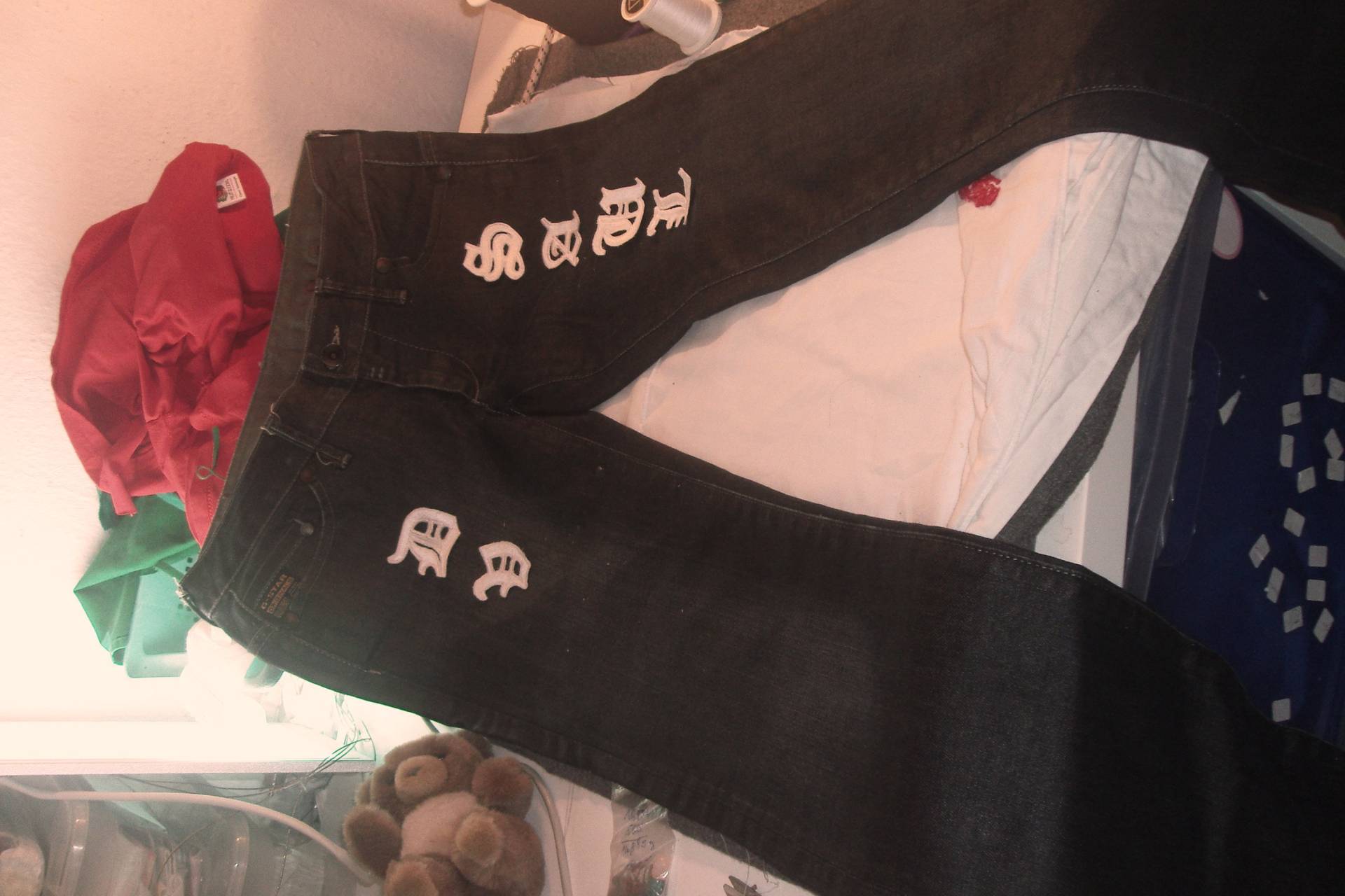 Buchstabe 6 cm Gestickt Old English Buchstabe 6 cm Gestickt Old English von stickgud