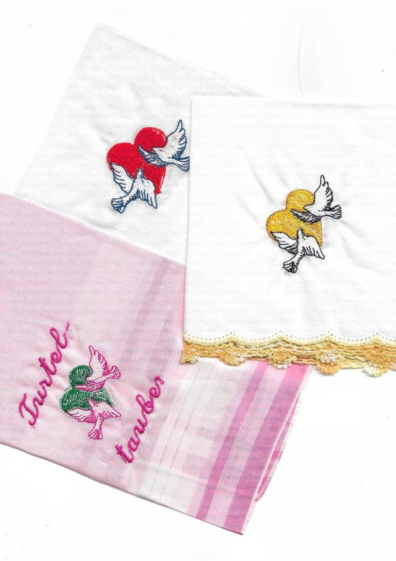 Friedenstaube Gestickt Auf Taschentuch Oder Herz Name Friedenstaube Gestickt Auf Taschentuch Oder Herz Name von stickgud