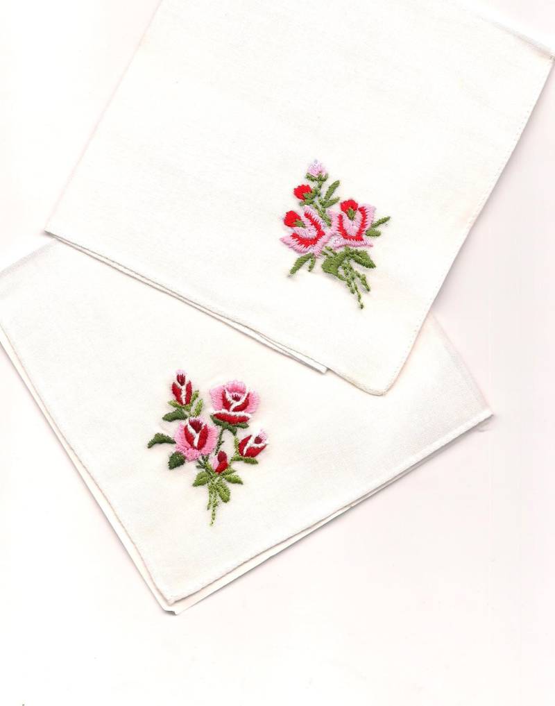 Taschentuch Rose Monogramm Datum Gestickt von stickgud