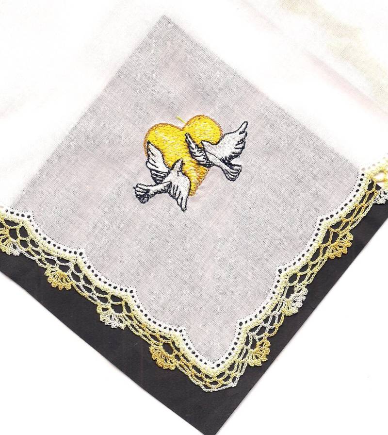 Taschentuch Spitze Herz Tauben Wird Für Dich Bestickt von stickgud