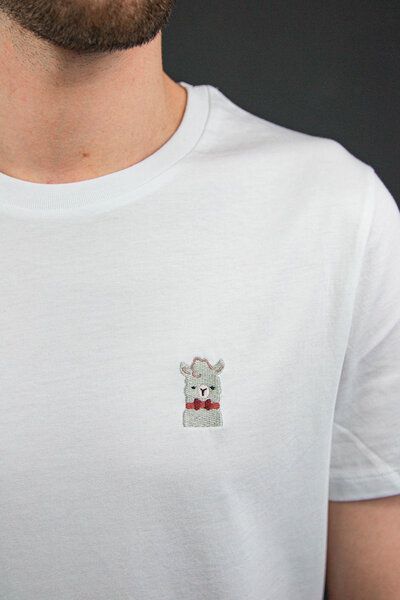 sticknic T-Shirt mit Lama Motiv gestickt - Minimalistische Stickerei- Auch als Geschenk von sticknic
