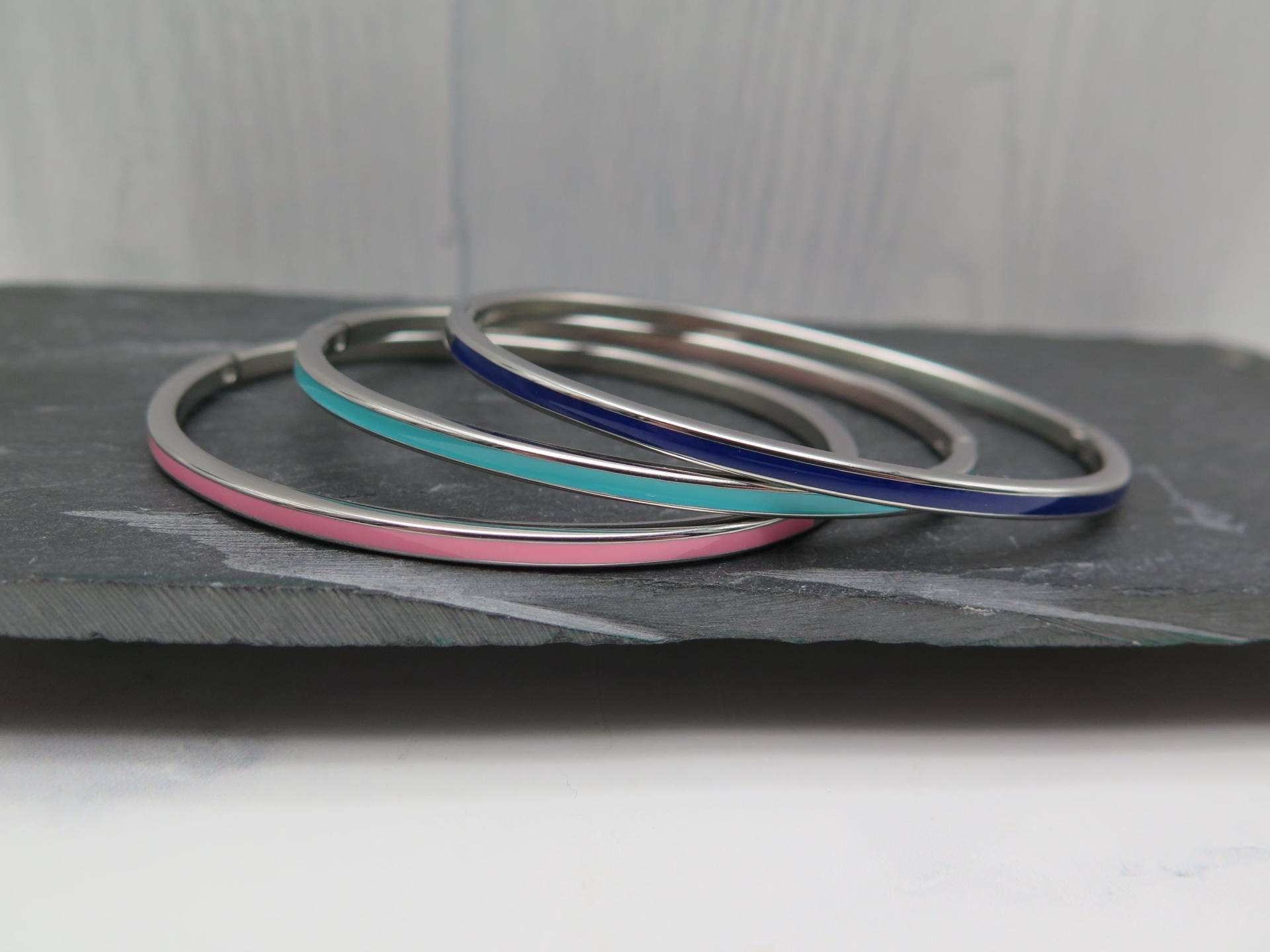 Armreif Farbwahl - Schlicht Emaille Rosa Türkis Oder Blau Edelstahl Schmal Versilbert Geometrisch Liebe Geschenk Boho Hochzeit Freundin von stilkomplex