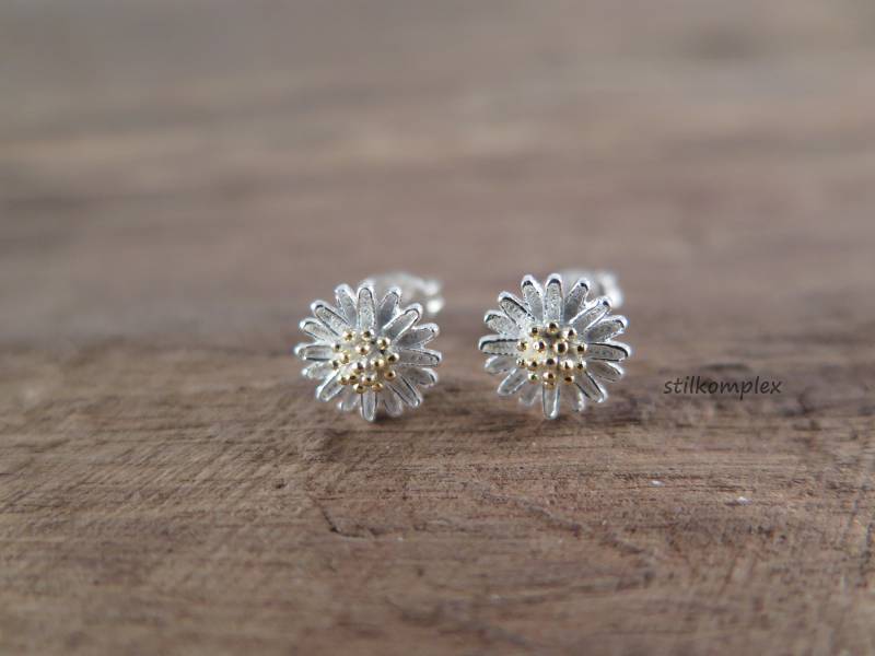 Ohrstecker - Gänseblümchen Versilbert Teilvergoldet Sommer Frühling Geschenk Naturschmuck Hochzeit Freundin Schmuck Blumen Liebe Natur von stilkomplex