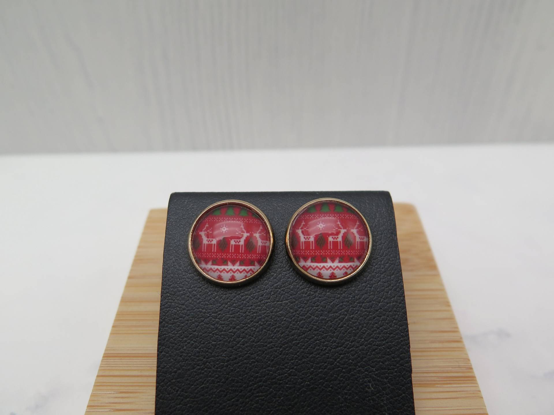 Ohrstecker Weihnachten - Strickmuster Rot Elch Hirsch Rentiere Weiss Grün Goldfarben Ohrringe Advent Winter Schmuck Tanne Tannenbaum Zweig von stilkomplex