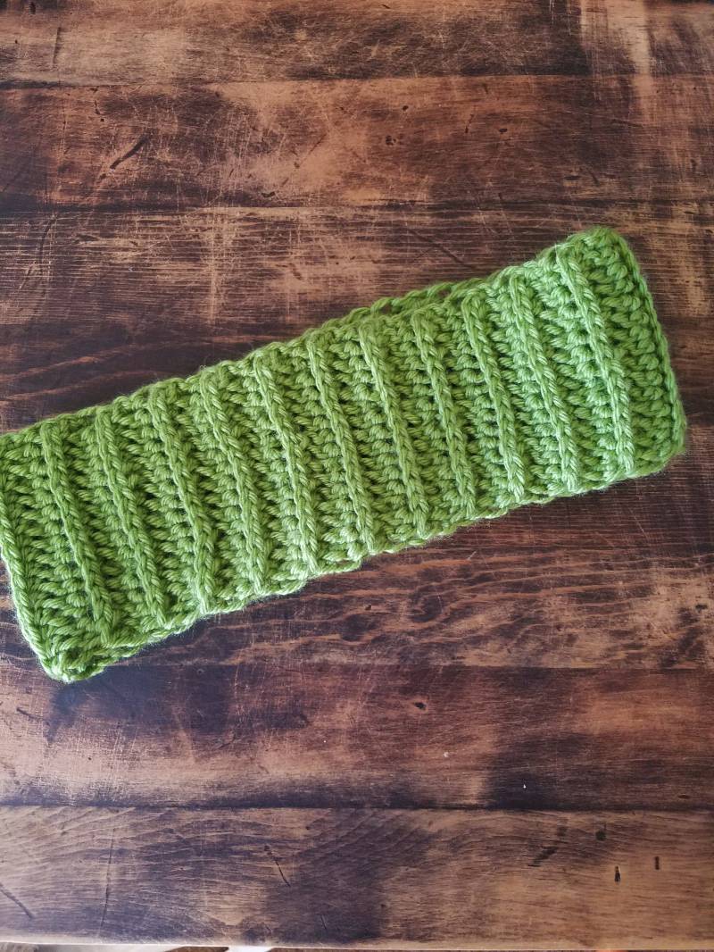 Gehäkelte Gerippte Ohrwärmer von stitchinstef