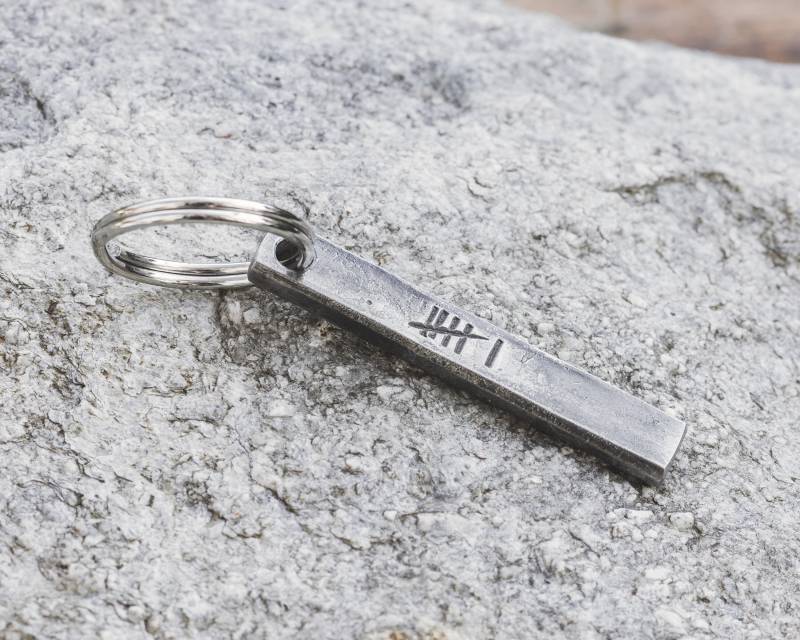 Eisen Schlüsselanhänger Mit 6 Als Strichliste, Geschenk Sechs Jahre Verheiratet von stohlerArtMetalWork