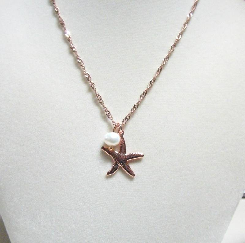 Rosegold Seestern Halskette Süßwasser Perle Charm, Strand Schmuck von stonesnshells