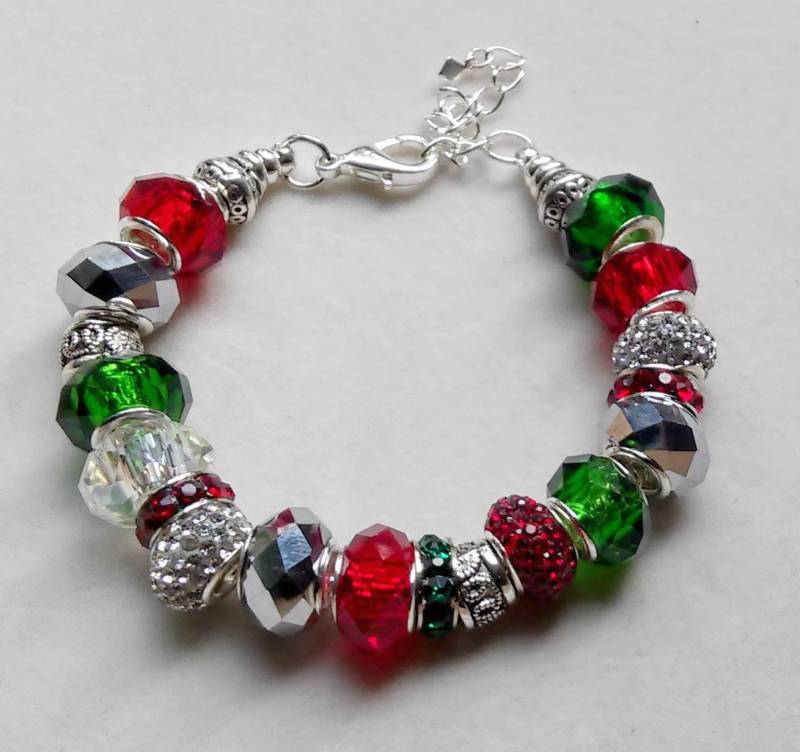 Weihnachten European Style Armband Rot Grün Silber Kristall Straßstein Perlen 8 Zoll von stonesnshells