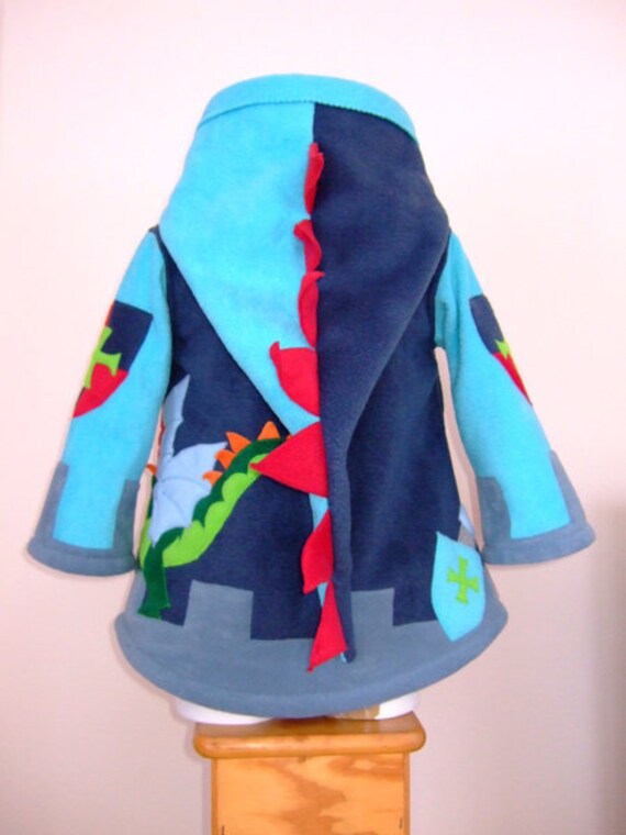 Drachen & Ritter" Zipfeljacke Wunschgröße von strickhuhndesign