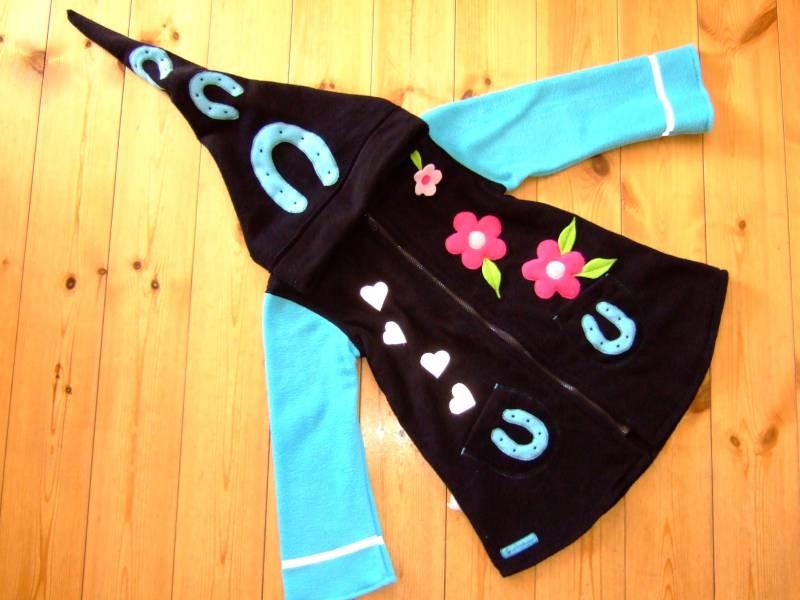 Pferd" Zipfeljacke Wunschgröße von strickhuhndesign