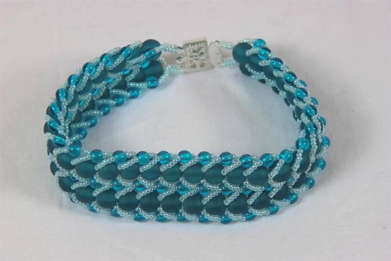 Aqua Und Blau Flach Doppelspirale Armband - Bereit Zu Versenden Es Ist Der Letzte Aqua Und Blau Flach Doppelspirale Armband - Bereit Zu Versenden Es Ist Der Letzte von stringsbydesign