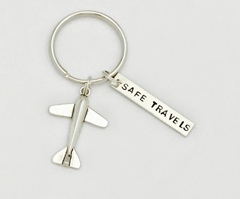 Sicher Reisen-Schlüsselanhänger, Geschenk Für Reisende, Flugbegleiter, Piloten, Abenteurer Geschenk, Schlüsselanhänger Fliegen von studiobytheshore