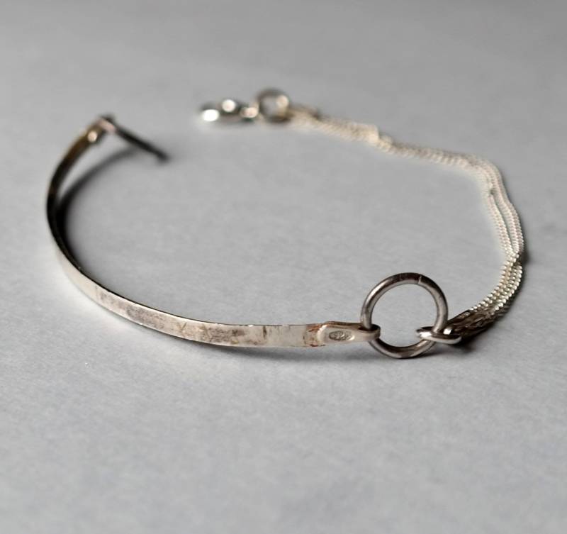 Handgemachtes Armband Aus Sterlingsilber, 925Er Silber, Gehämmertes Handgemachtes Armband Aus Sterlingsilber, 925Er Silber, Gehämmertes von studiokolor