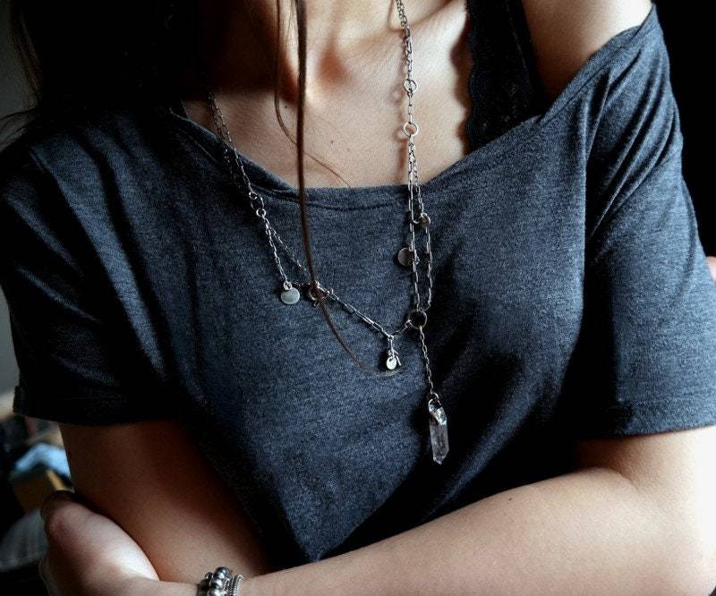 Rohe Quarz Sterling Silber Halskette, Rauer Schmuck, Kristall Amulett Halskette Rohe Quarz Sterling Silber Halskette, Rauer Schmuck, Kristall Amulett Halskette von studiokolor