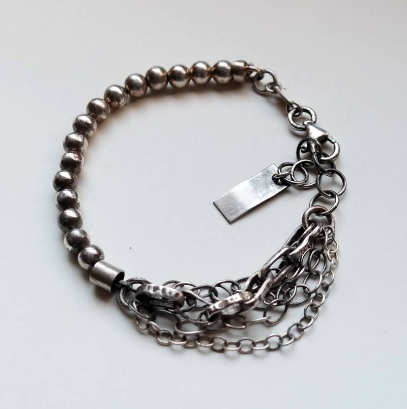 sterling Silberarmband Für Frauen, Silber Perlen Und Ketten, Multi-strang Schmuck sterling Silberarmband Für Frauen, Silber Perlen Und Ketten, Multi-strang Schmuck von studiokolor