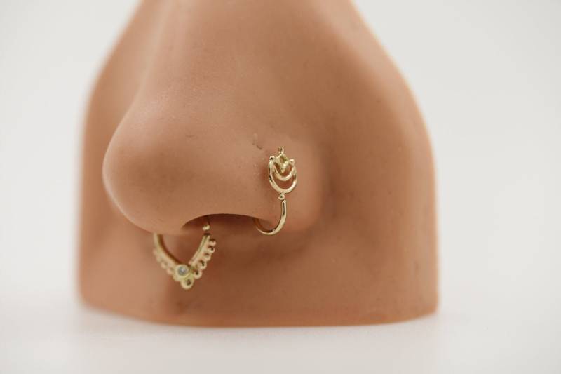 Ringo Stecker - Nasenring Nasenstecker Symbol Massiv Gold Nasenschmuck Tragus Helix Small Edition Nasenschmuck Knorpel von studiolil