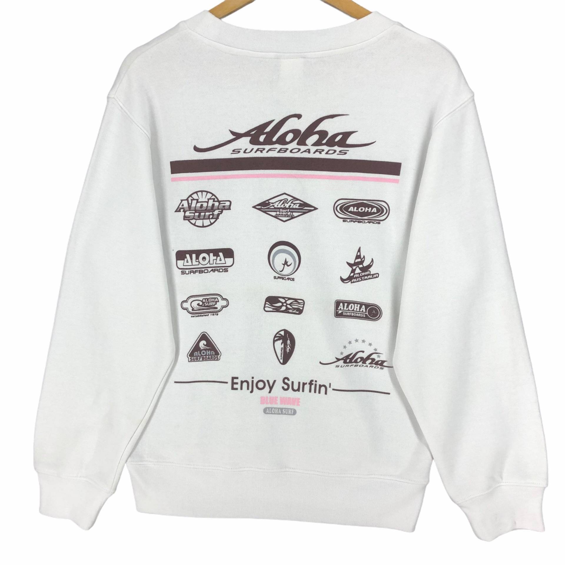 Vintage Aloha Surfboard Crewneck Sweatshirt Pullover Big Logo Australien Surfwear Streetwear Größe M von stuffofnatureandarts