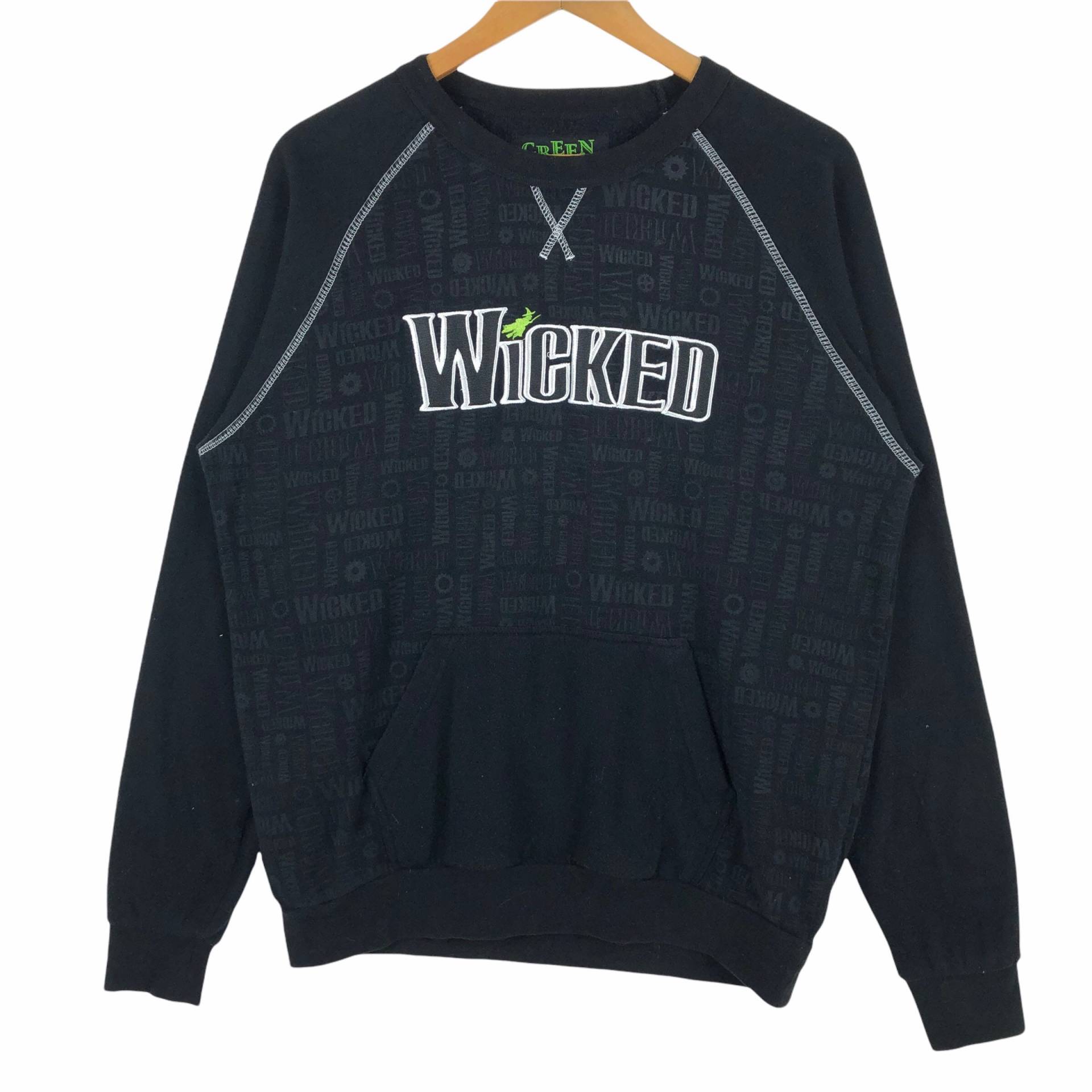 Wicked The Musical Wear Green For Good Crewneck Sweatshirt Pullover Big Logo Spell Out Stickerei Streetwear Größe M von stuffofnatureandarts