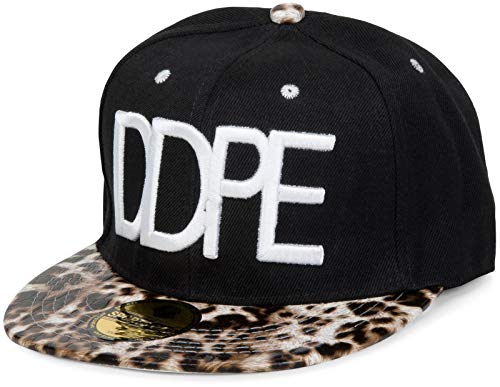 styleBREAKER Snapback Cap 'DDPE' im Leo Design mit Schlangen Prägung, Baseball Cap, verstellbar, Unisex 04023034, Farbe:Schwarz-Weiß von styleBREAKER