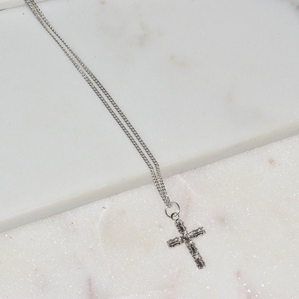 Swarovski Kristall Kreuz Halskette, Schmuck, Beste Freundin Geburtstagsgeschenk, Zierliche Halskette Frau, Silber Anhänger, Geschenke von styleinshop