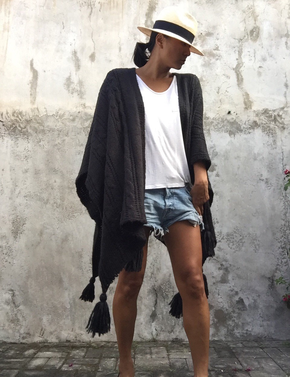 Sw06/Schwarze Stylish Cape, Pullover, Poncho, Reise, Frühling, Poncho, Boho, Boho, Gysp, Quaste, Surf Girl, Outwear, Flugzeug von stylepark1