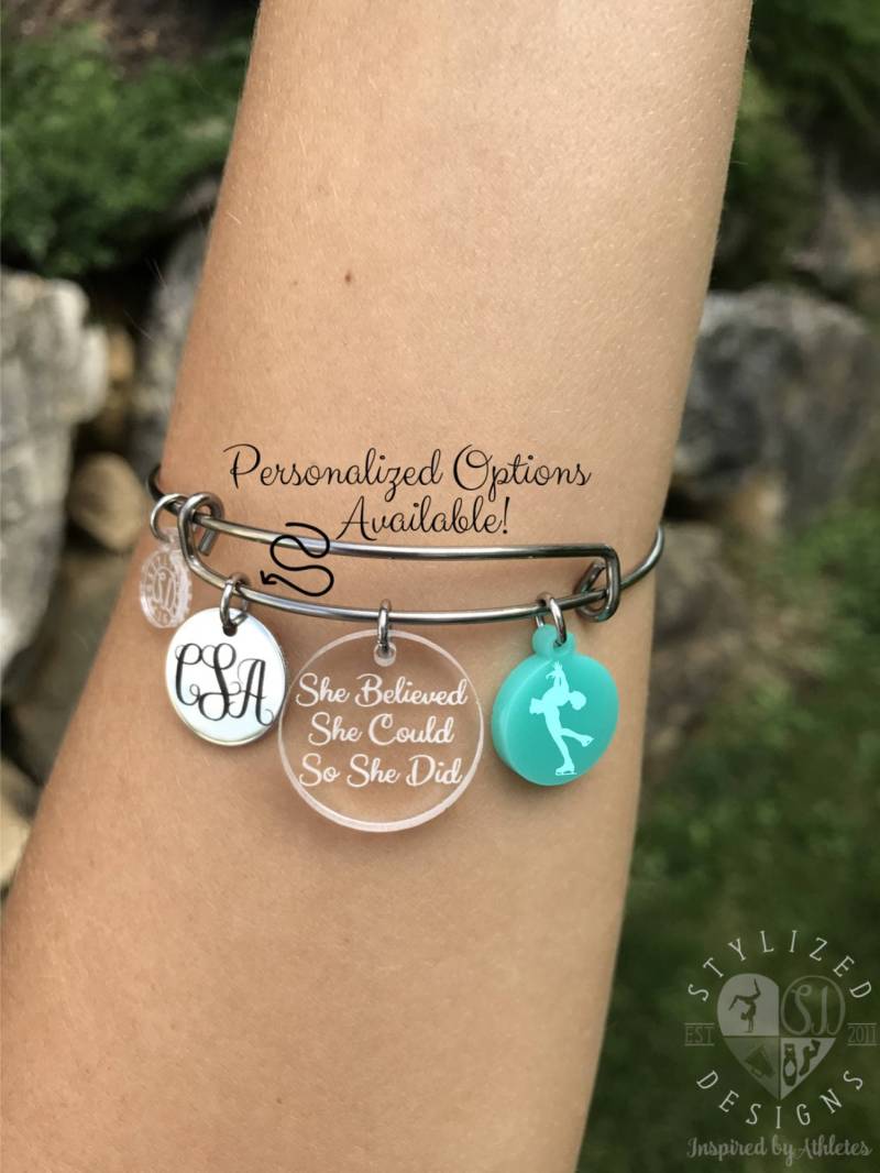 Eiskunstlauf Armband, Geschenke, Armreif, Eiskunstläufer Geschenk, Eisläufer Geschenke von stylizeddesigns