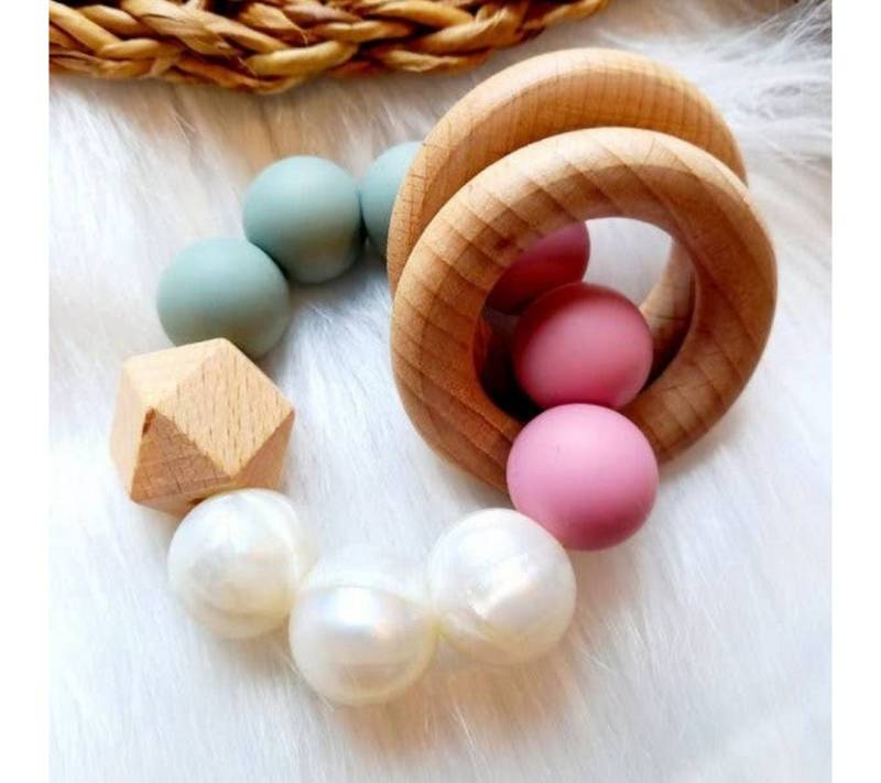 suebidou Beißring Baby Beißring aus Naturholz und Silikon von suebidou