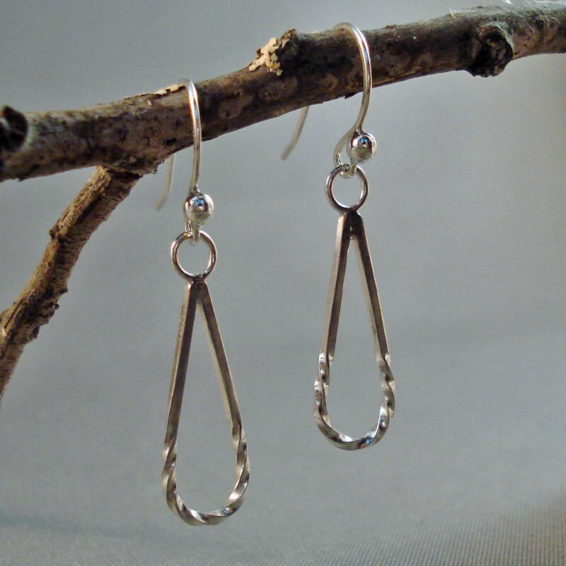 sterling Silber Tear Drop Alltag Leichte Ohrringe sterling Silber Tear Drop Alltag Leichte Ohrringe von sugarshackstudio
