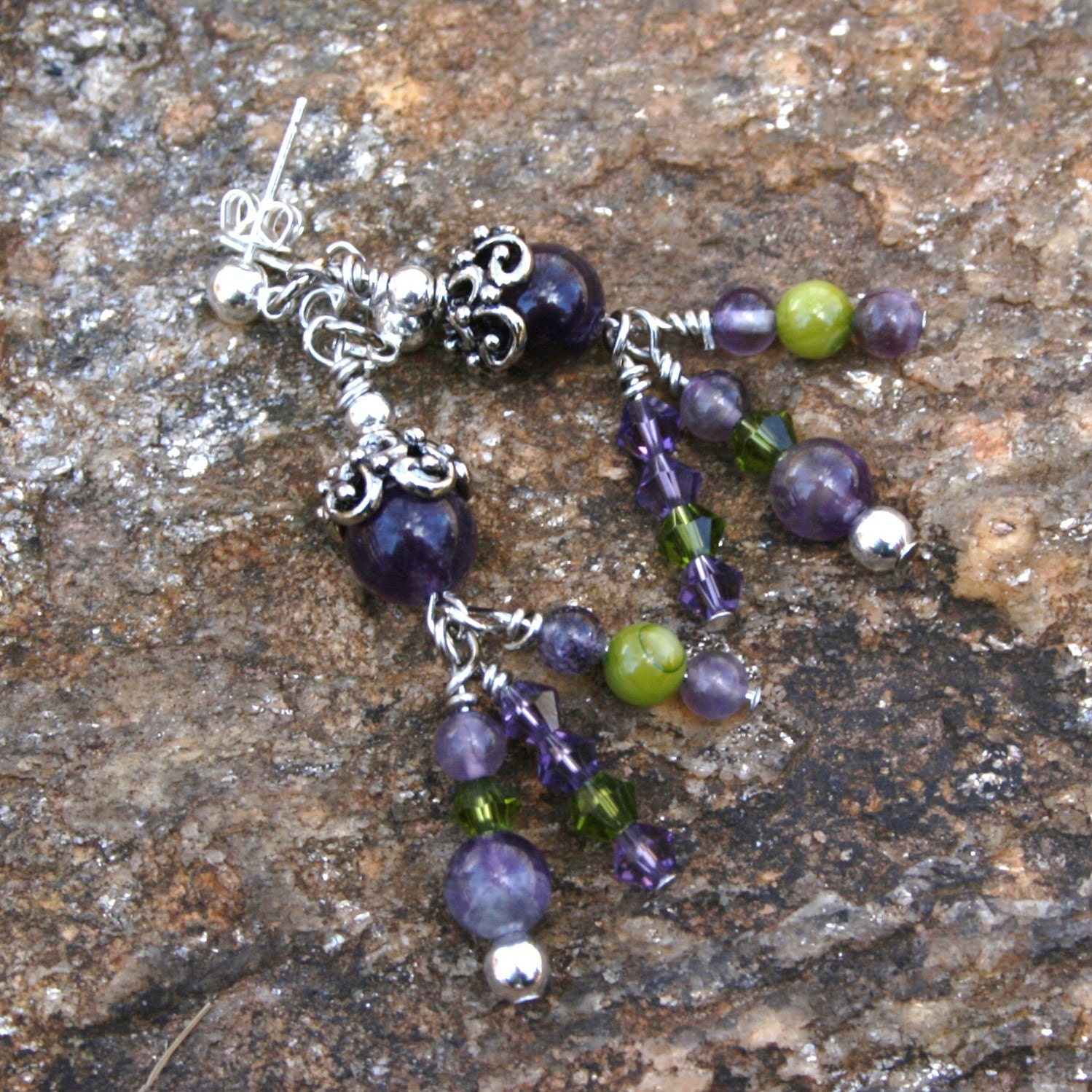 Amethyst Und Swarovski Chandelier Ohrringe Amethyst Und Swarovski Chandelier Ohrringe von sugartreecreek