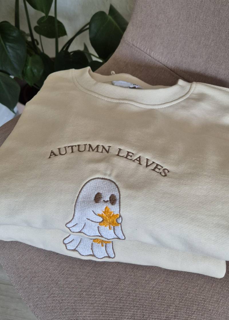 Bangtan Autumn Leaves Besticktes Sweatshirt, Halloween Kpop Merch Stickerei, Süßer Halloween-Geist von sujishop24