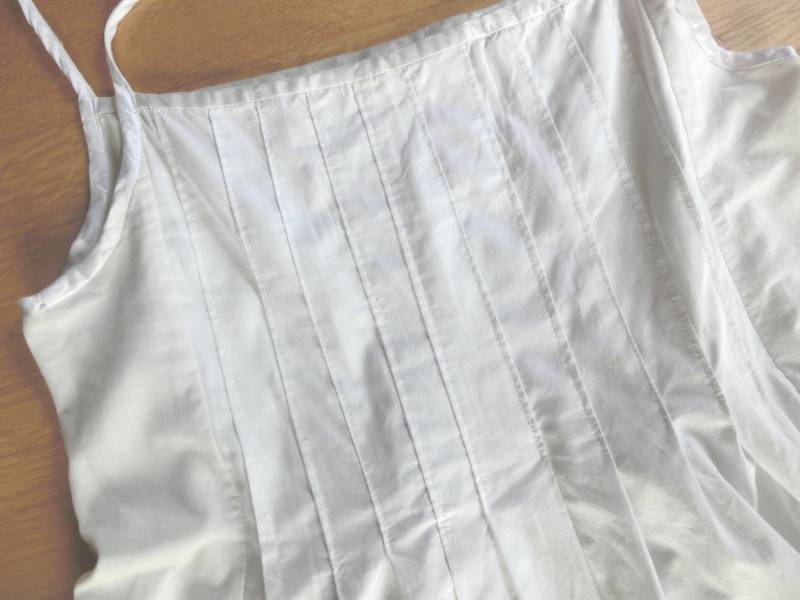 Sommerkleid Aus Den Siebzigern, Spaghettiträger Enges Oberteil Durch Biesen, Sehr Alter Baumwollstoff, Monogramm, Absolutes Einzelstück von sumergosum