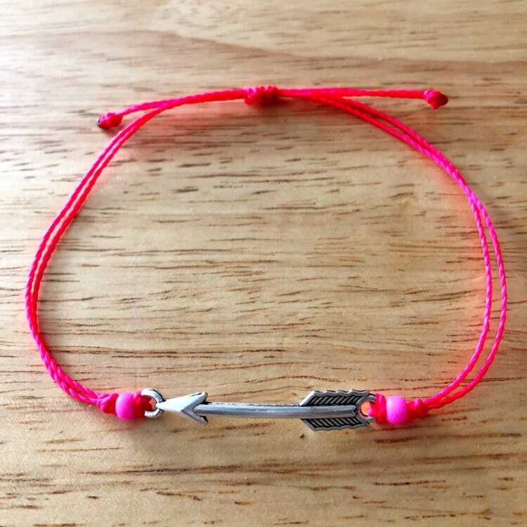 Silberpfeil Custom Verstellbares Wasserdichtes Armband, Pfeil Schmuck, Wachsschnur Wasserdichte Schnur Silberpfeil Custom Verstellbares Wasserdichtes Armband, Pfeil Schmuck, Wachsschnur Wasserdichte Schnur von summerstylebracelets