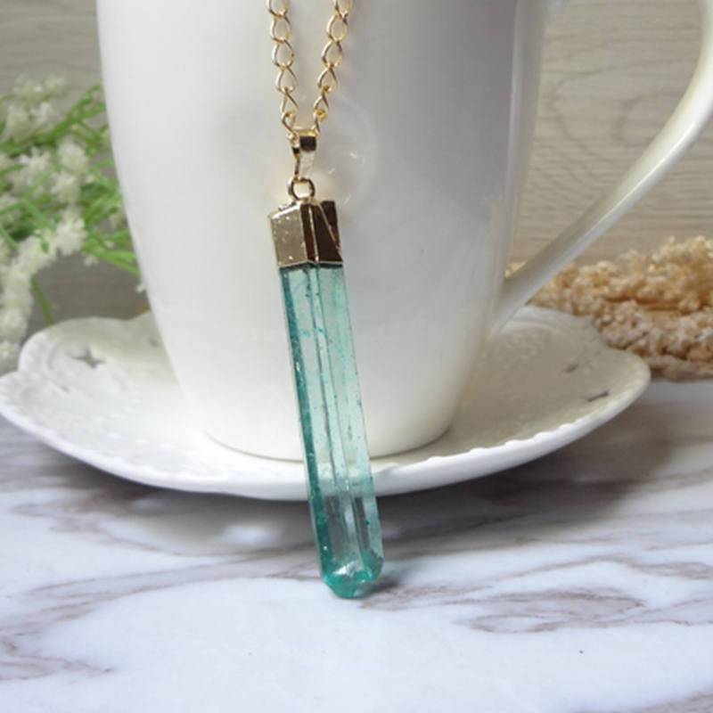 Druzy Grün Kristall Rohedelstein Vergoldete Anhänger Halskette 1123 von sunnylianghandmade