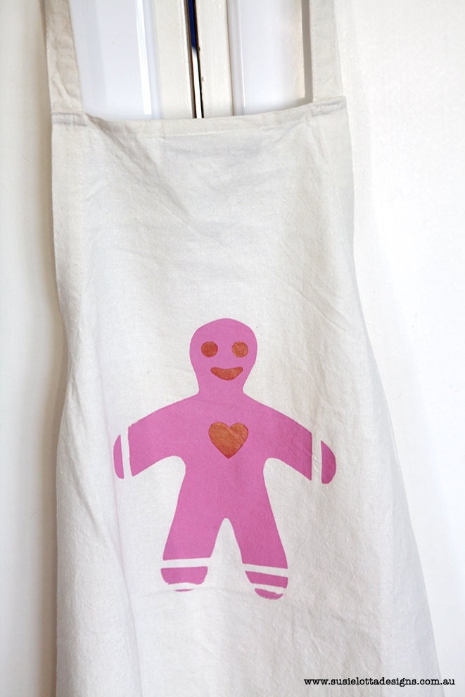 Pink & Gold Lebkuchenmann - Handbedruckt Hanf Schürze von susielottadesigns