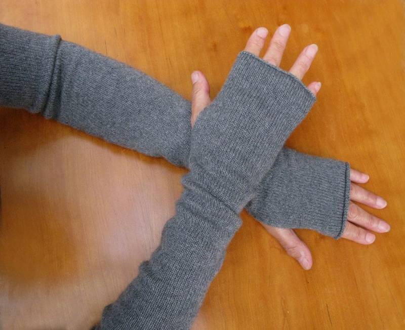 Extra Lange 100% Kaschmir Arm/Handwärmer von suttonsknitwear