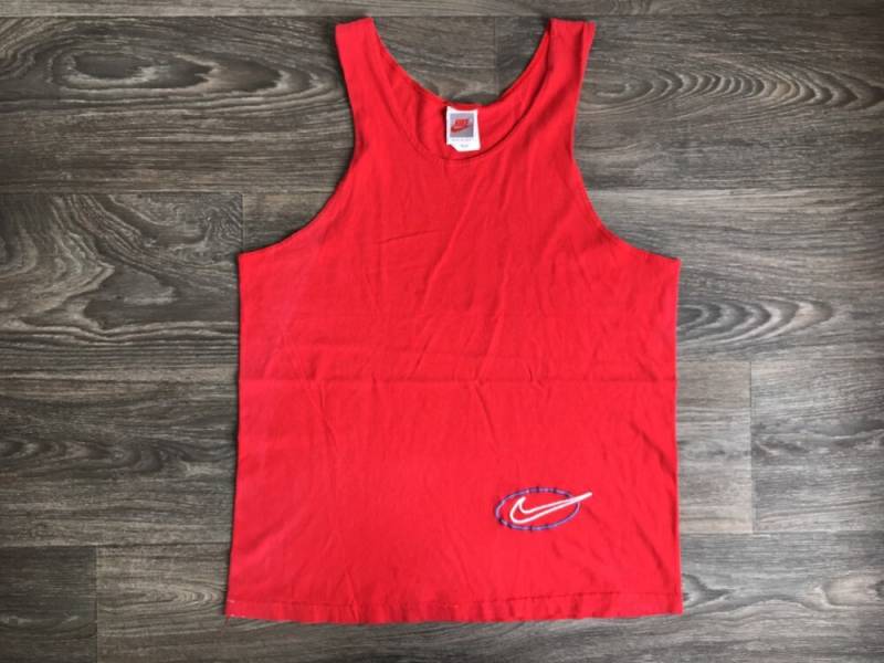 Nike Tank Top 90Er Jahre Vintage Shirt/Grey Tag Muskel Baumwolle Red Dom Genäht Swoosh Sweet Sun Fading Strand Hipster Sport Usa Made Men's Large von sweetVTGtshirt