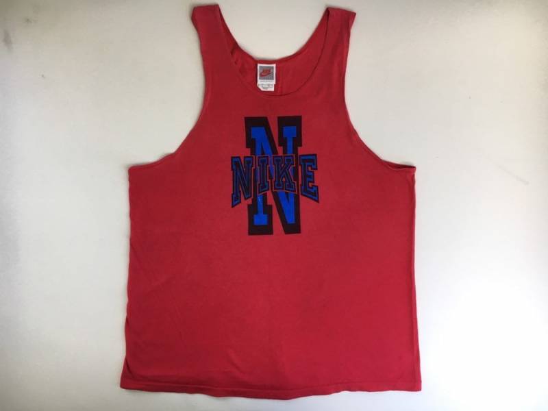 Vintage Nike Tank Top 90Er Jahre Grau Tag Shirt Usa Made Rotes Logo Strand Workout Athletisch Muskel Größe L/xl Basketball von sweetVTGtshirt