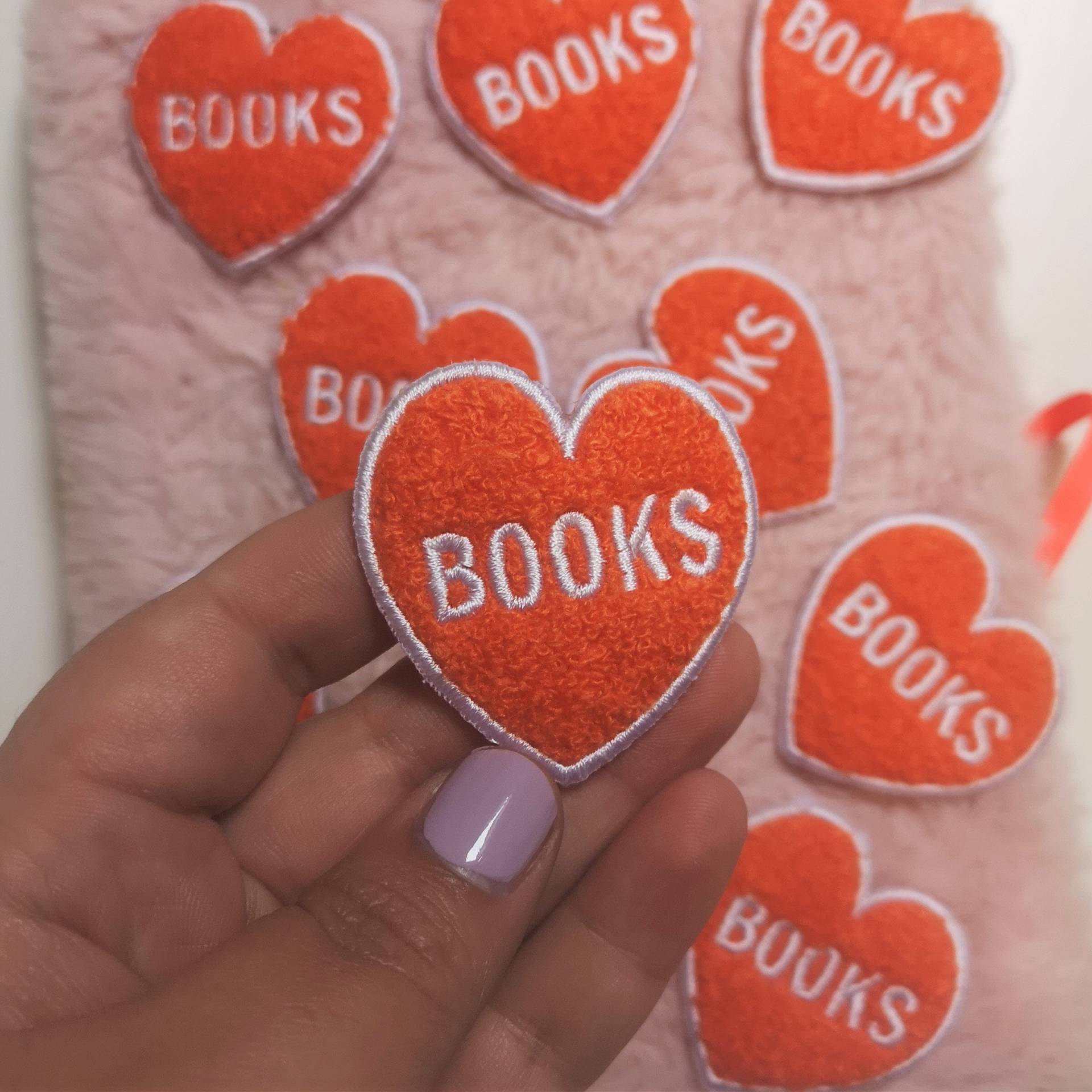 Bügelbild Chenille Books Aufnäher - Applikation Buchliebhaber Back To School Look Geschenk Bügelbild Chenille Books Aufnäher - Applikation Buchliebhaber Back To School Look Geschenk von sweetgrenadine