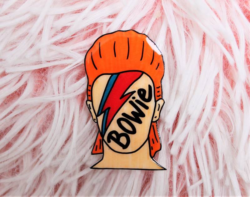 David Bowie Brosche Handgemachte Schrumpf Plastik Anstecknadel David Bowie Brosche Handgemachte Schrumpf Plastik Anstecknadel von sweetgrenadine