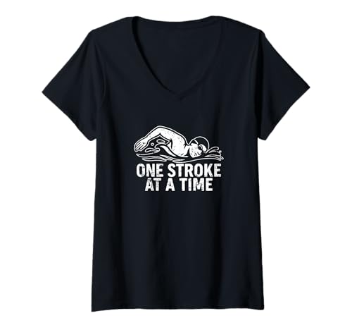 Damen Schwimm-Mantra „EIN Schlag nach dem Anderen“ T-Shirt mit V-Ausschnitt Damen Schwimm-Mantra „EIN Schlag nach dem Anderen“ T-Shirt mit V-Ausschnitt von swim mantra stroke focus training swimming