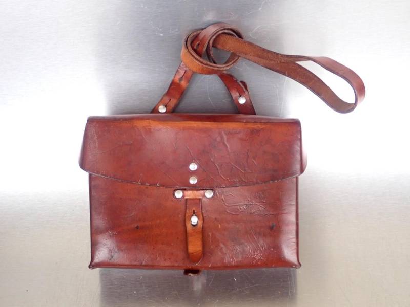 1973 Schweizer Armee Vintage Ledertasche Suisse von swissarmygear