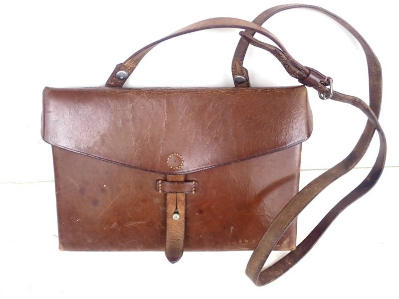 Vintage Leder Tasche Schweizer Armee Polizei Feuerwehrtasche Ledertasche Sac En Cuir Schweiz von swissarmygear