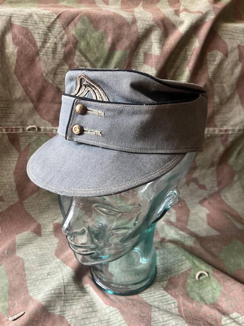 Seltene Vintage-Uniform Der Schweizer Armee Aus Dem 2. Weltkrieg, Feldmütze Des Oberleutnants Ord. 40 von swissarmymilitaria