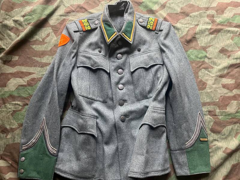 Ww2 Schweizer Armee Infanterie Schütze Sergeant Soldat Jacke Ord. 40 Vintage-Uniform Aus Der Mitte Bis Ende Des 2. Weltkriegs von swissarmymilitaria
