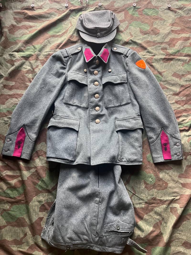 Ww2 Schweizer Militärfahrer Autofahrer Soldat Komplette Uniform Mit Jacke Hose Und Mütze Ord. 40 Mitte Bis Ende Vintage von swissarmymilitaria