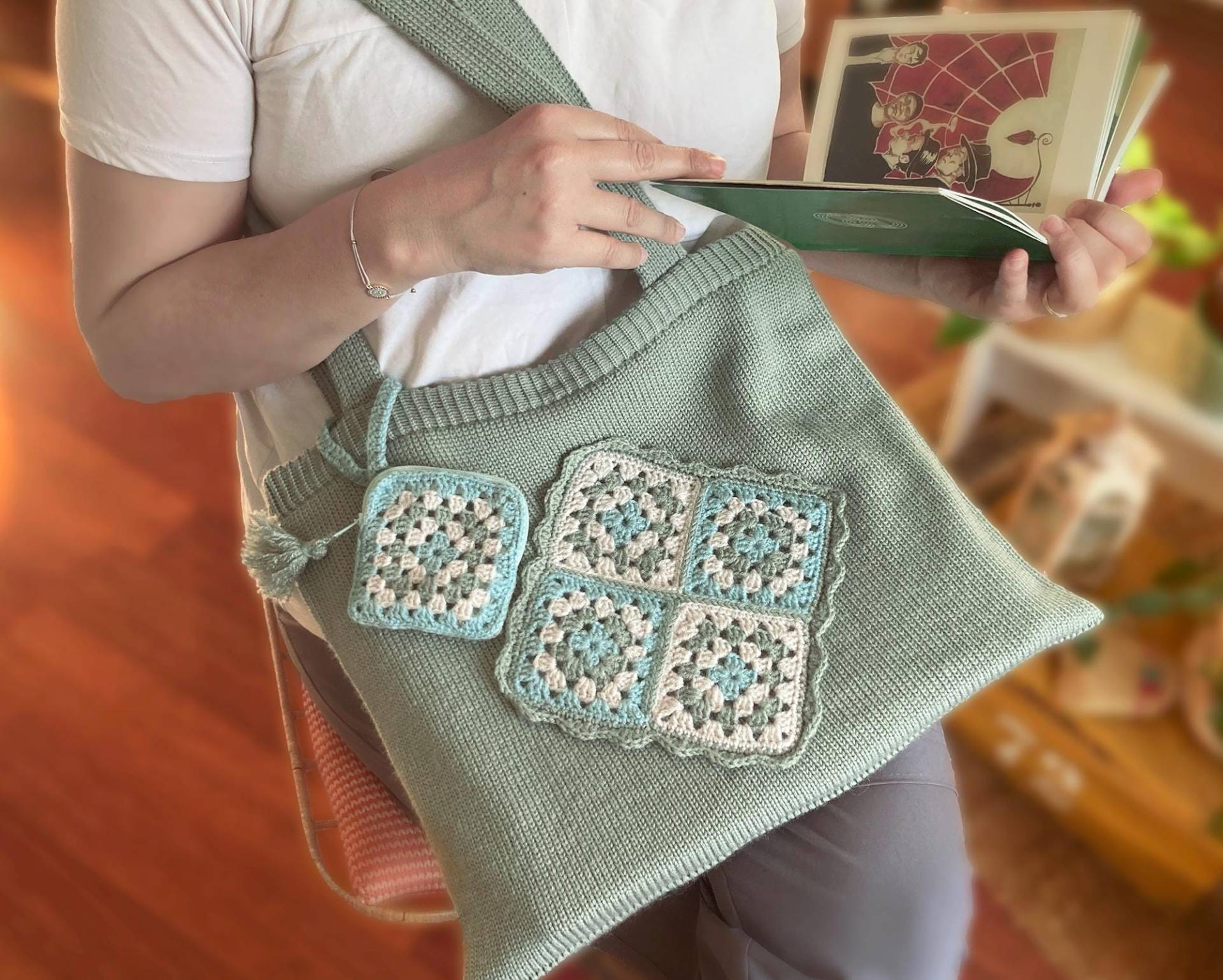 Gehäkelte Tasche Oma Quadratisch Winter Style Geschenke, Weihnachtsgeschenk Frauen von talkingloves